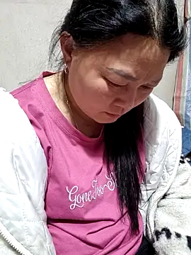 yoowwmr 网络视讯表演