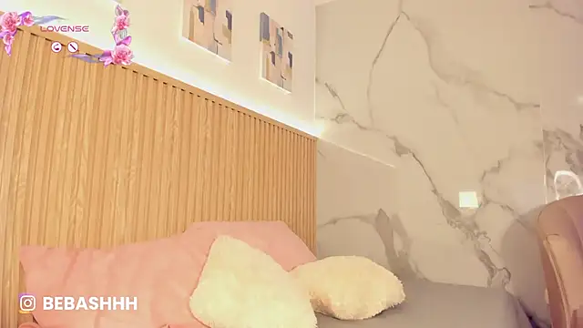 Fyre_divine 现场XXX聊天