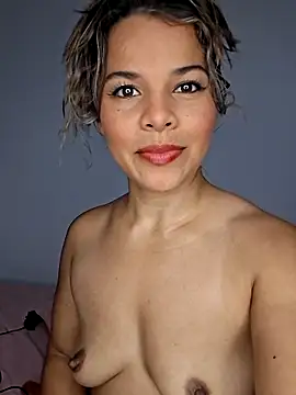 pamela_Tinyn Live XXX chat