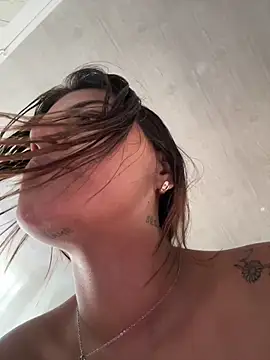 Chat +18 de RachelWeisz_ ao vivo