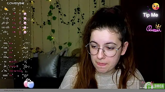 Aminabeatris Adlı Modelin Canlı XXX Sohbeti