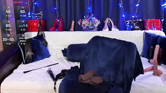 PrettySofie Adlı Modelin Canlı XXX Sohbeti