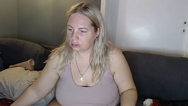 Онлайн чат XXX Amanda_Norsk