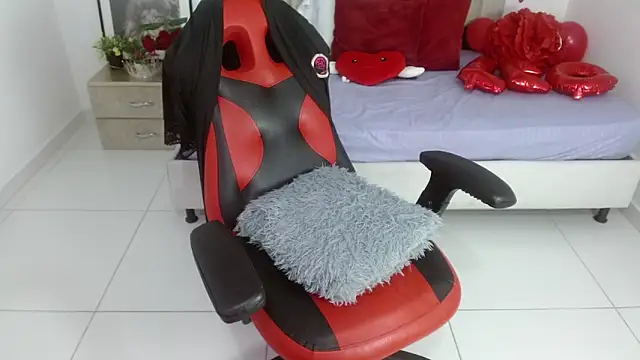 Chat +18 de Caius_fox ao vivo