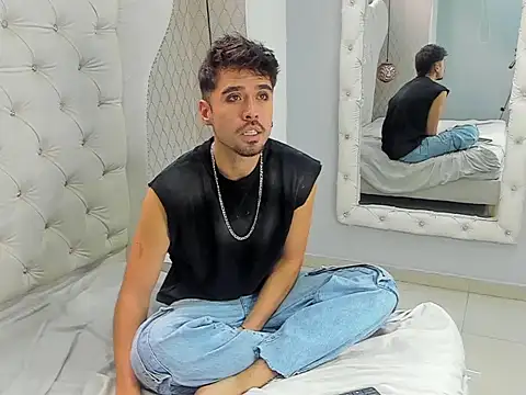 BrunoTurnerr Webcam-Show