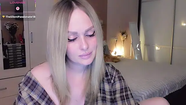 Libby_Nora: онлайн-секс-чат