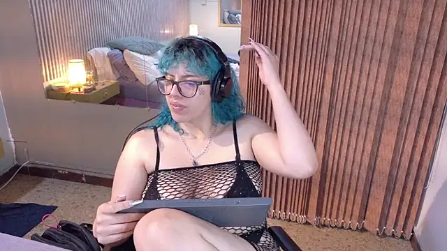 Eli666uwu Adlı Modelin Canlı XXX Sohbeti