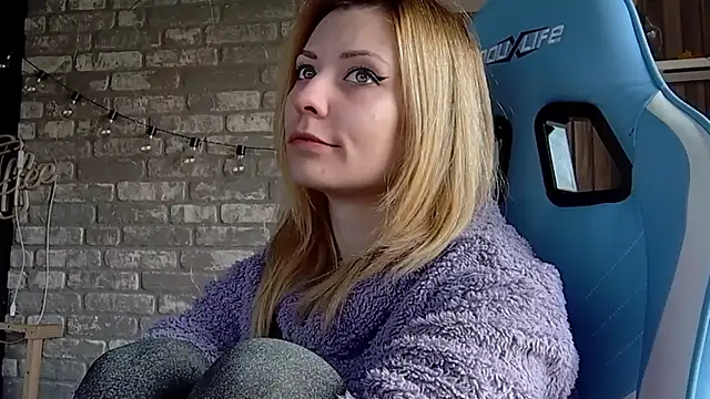 karo123421 লাইভ XXX চ্যাট