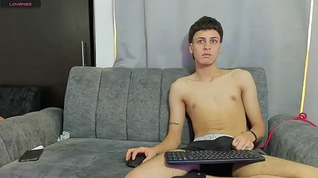 Two_sexboys Webcam Show