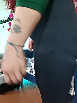 XXX chat uživo modela keila_j