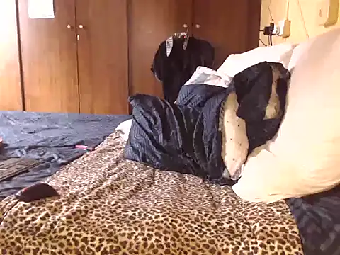 Chat XXX en directo de LONGBLKCLIT36