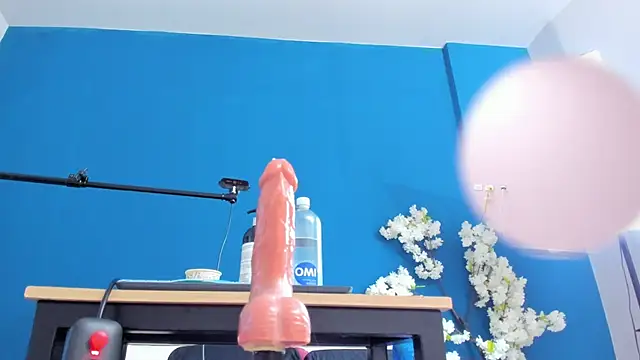 letty_straus 即時 XXX 聊天