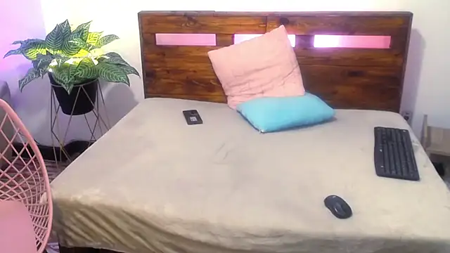 Živý XXX chat Yeseniaa25_