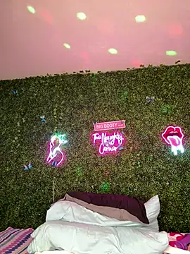 Show Webcam de RenaThickAss