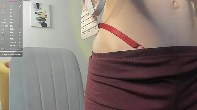 TaiteFairfield 现场XXX聊天