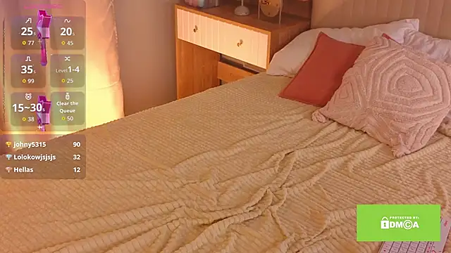 XXX chat uživo modela TomieFern_