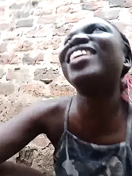 XXX chat uživo modela holygrail001