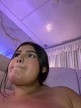 Lia_sexx – Live XXX-chat