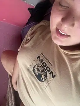 Solangerulo_ live XXX chat