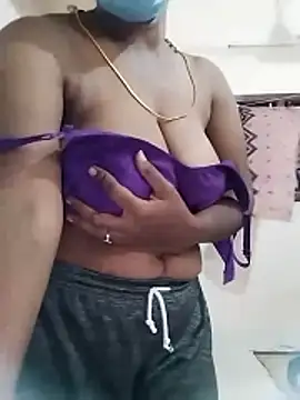 XXX chat uživo modela sivashree