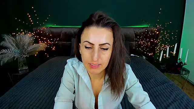 XXX chat uživo modela Rebecca_Diamond