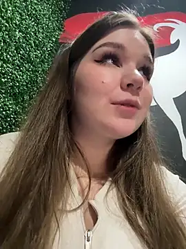 PumaShyXD Show in webcam