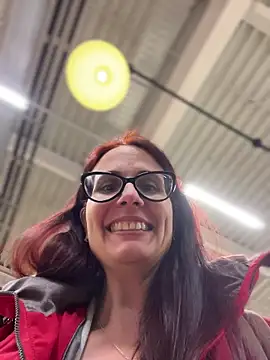 NataKitten Adlı Modelin Canlı XXX Sohbeti