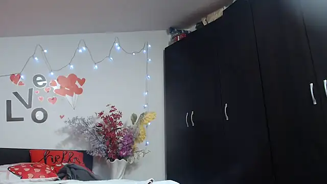 Chatroom XXX en direct de SweetMaddy888