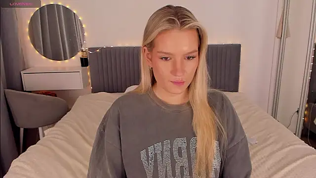 CassieRayss Live XXX-chat