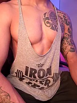 Joylopez_fit Show Webcam