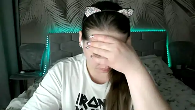 uliastar live XXX chat