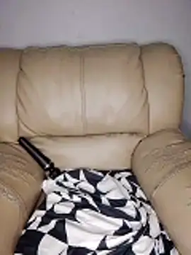 MISS-ENTITLED 现场XXX聊天