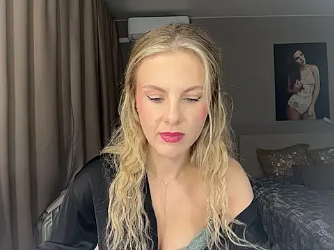 sirena124 Chat XXX in diretta