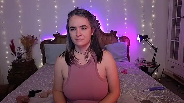 XXX chat uživo modela SilkenSin