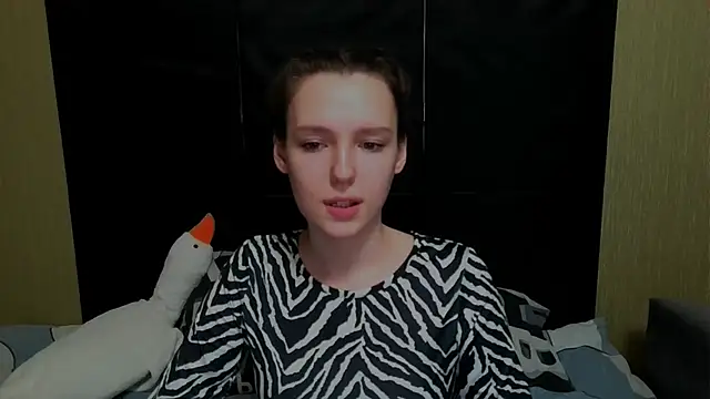 Diana-back – webcam-show