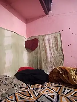 Desipari_777 live XXX chat