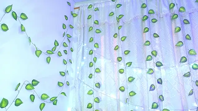 AlannaSmiless Live XXX Chat