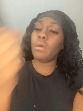 ItsForeignbabe Adlı Modelin Canlı XXX Sohbeti