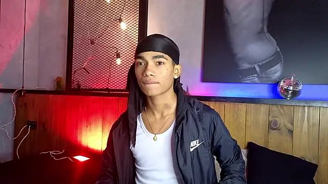 AlanCutee Live XXX-chat