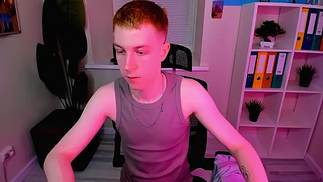 Pokazy przed kamerką – Dylan_Norton