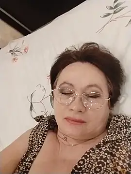 SalientClean Live XXX-chat