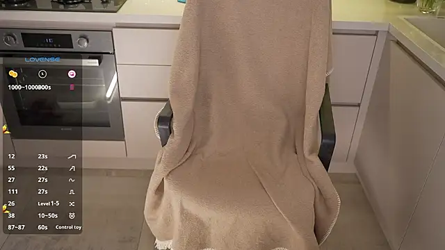 Vassiilisa Adlı Modelin Canlı XXX Sohbeti