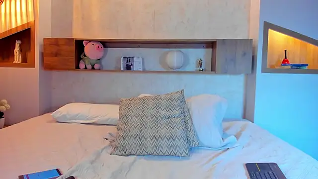 Emilly_Beaumont 라이브 XXX 채팅