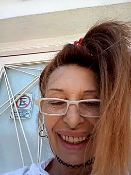 FrozenWaffle – Naživo XXX chat