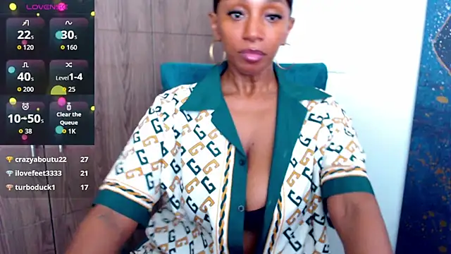 Pinkceeleste Show in webcam