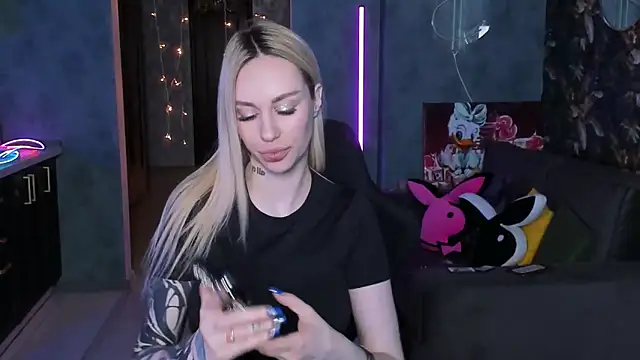 Chatroom XXX en direct de Blckmirrorr