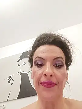 RebeccaNoble Chat XXX live