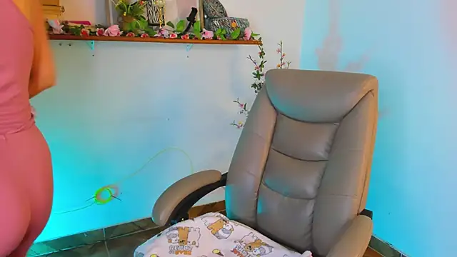 Pokazy przed kamerką – Chanelll_Taylorr_