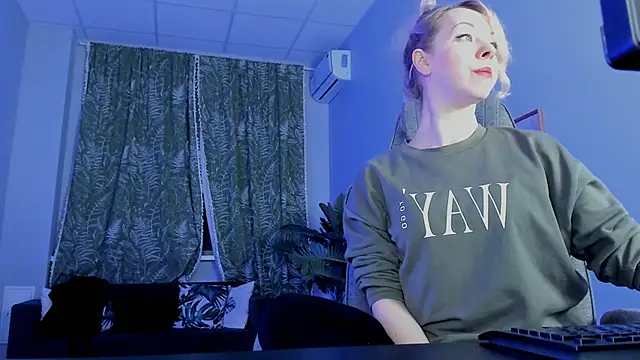 Chat +18 de LylithSkye ao vivo