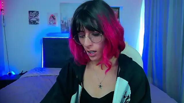 goth_minerva – Kamerová šou